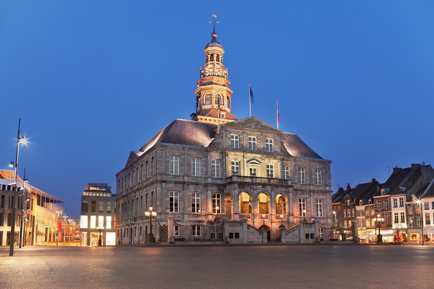 Stadhuis op de Markt in Maastricht